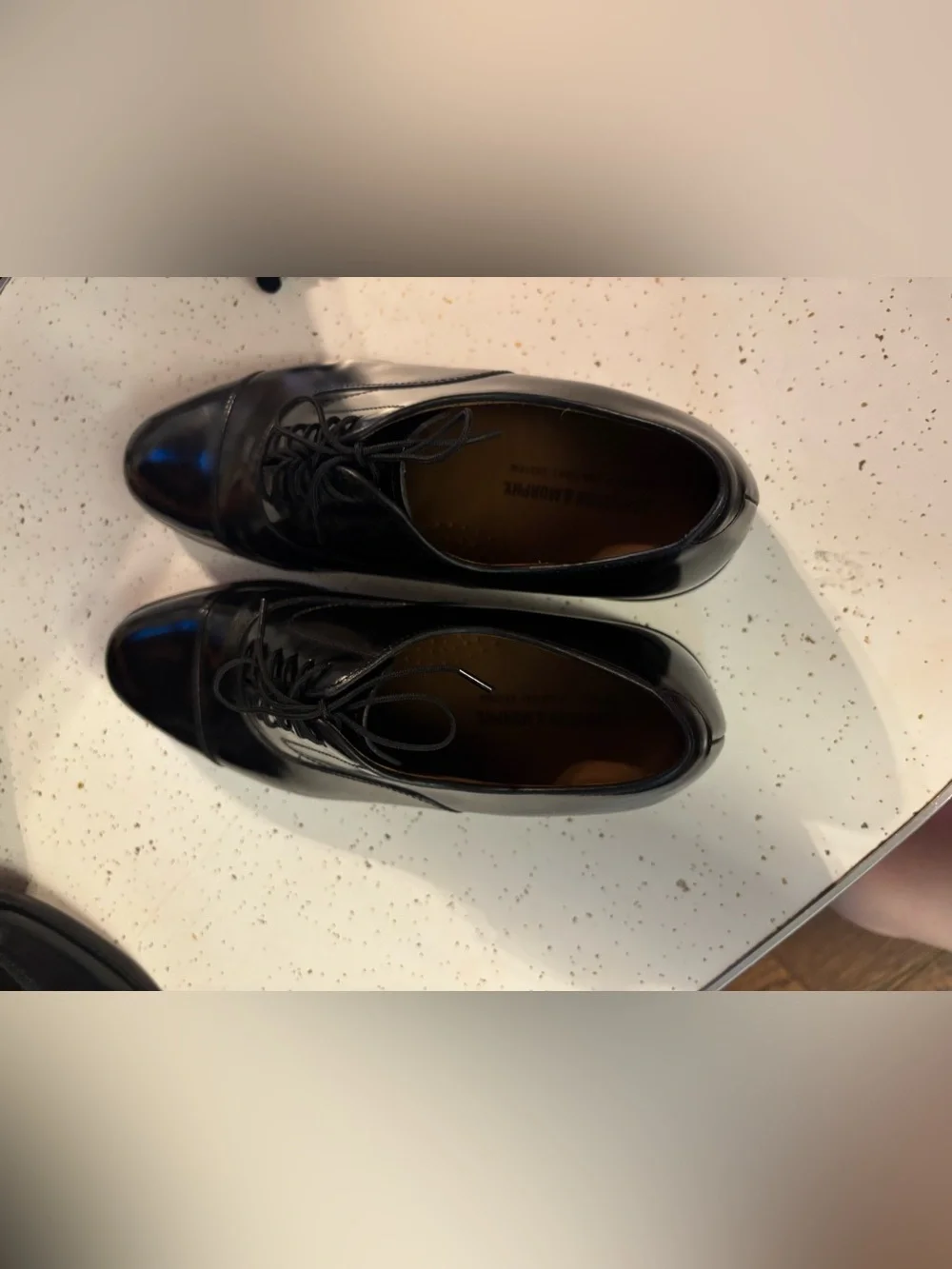 Johnston & Murphy Melton Classic Dress Cap Toe Oxford